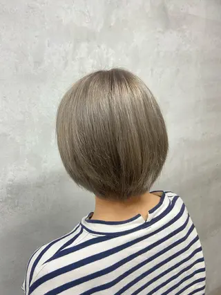 ショート カラー Rosso東川口店所属・米田 瑠夏のヘアスタイル