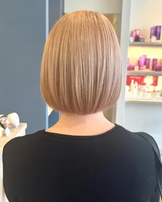 ショート カラー セジールヘアメゾン所属・韓国レイヤー/透明感 カラー🐈曾根高のヘアスタイル