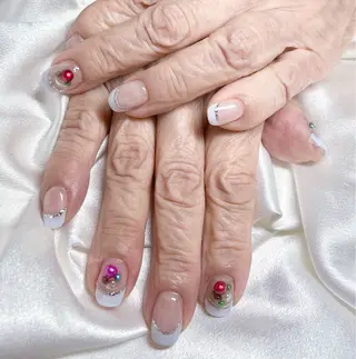 ネイル コウ ヨウのネイルデザイン