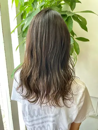 カラー 【店長】インナー指名 No.1戸塚優思のヘアスタイル