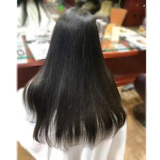 ロング 嶋村 望美のヘアスタイル