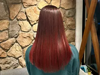 ロング 小玉 唯依のヘアスタイル