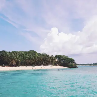𝐘𝐎𝐒𝐇𝐈 𝐌𝐈🌞🏝のマツエク・マツパデザイン