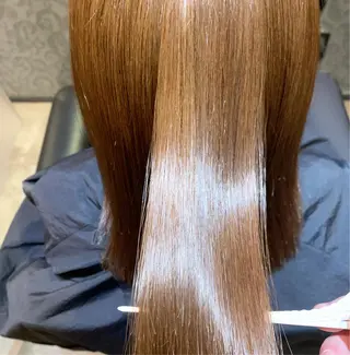 ミディアム livLim所属・祖師ヶ谷大蔵艶髪職人 イシイのヘアスタイル