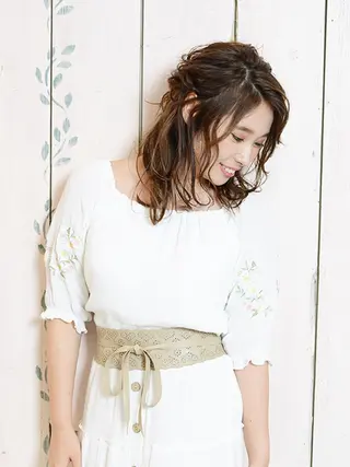 セミロング カラー パーマ ヘアアレンジ 🫧美髪矯正/ 髪質改善/藤平健太のヘアスタイル