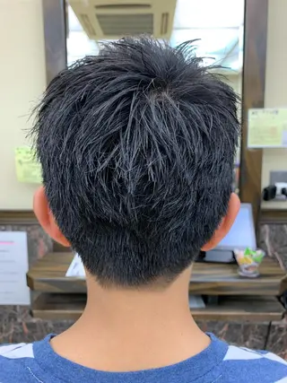 メンズ CLOVER所属・HairSalon CLOVER🍀のヘアスタイル