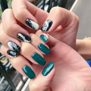 ネイル To Me Nail所属・🩵 mei🩵のネイルデザイン