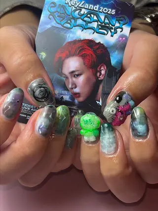 ネイル ナツインフィニティ ネイルズ（なつ）のネイルデザイン