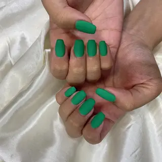 ネイル 西岡 杏のネイルデザイン