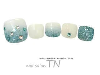 ネイル 矢川 まどかのネイルデザイン