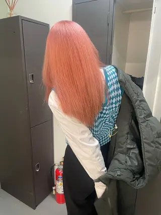 ロング カラー カットモデル/ ハイトーン/ゆうあのヘアスタイル