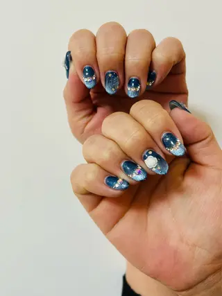 ネイル Ruby Crownのネイルデザイン