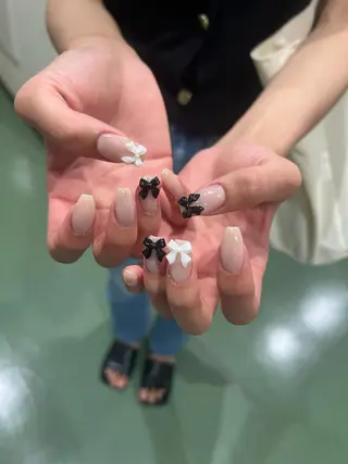 ネイル Nail Salon L'arc所属・💊大阪/心斎橋 moni🧠のネイルデザイン