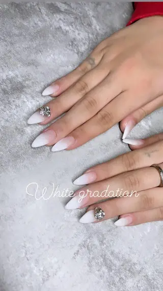 ネイル Y's nailのネイルデザイン