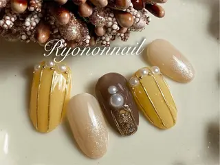 ネイル Ryononnail(リョノンネイル)所属・Ryononnail 上谷典子のネイルデザイン