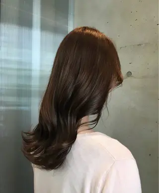ミディアム カラー KAAI ㅤのヘアスタイル