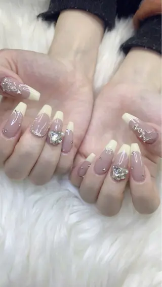 ネイル Hara Nail 【パラジェル使用】のネイルデザイン