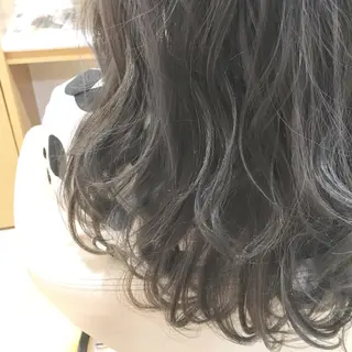 ロング カラー 🐝肥田 しょーと🐝のヘアスタイル
