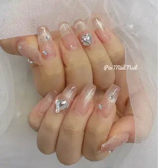 ネイル HANA 長さだしのネイルデザイン