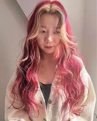 ロング カラー ナチュラル・ハイトー ン🏆HINOKIのヘアスタイル