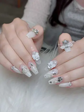 ネイル Lumi Nailのネイルデザイン