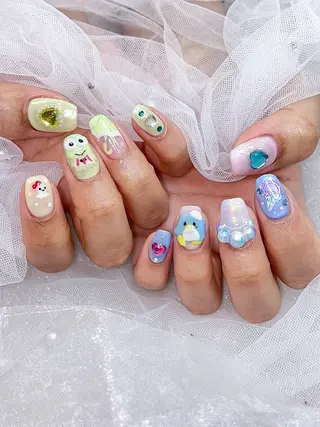 ネイル 五十嵐 美智のネイルデザイン