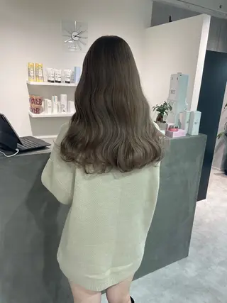 ロング カラー 🫧 栄ハイトーン Yasuyo🫧のヘアスタイル