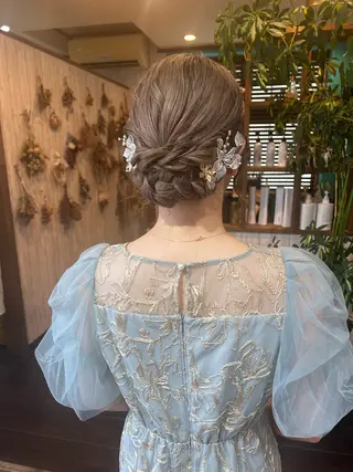 ミディアム ヘアアレンジ 早坂 さくらのヘアスタイル