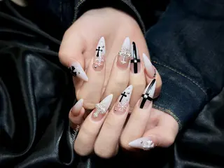 ネイル Rolakira マニのネイルデザイン