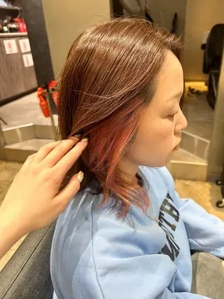 カラー Inity／ Nina✩.*˚のヘアスタイル