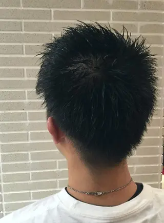 メンズ カラー パーマ ヘアアレンジ ブリーチ/ヘアケア/ 艶髪/イギチハルのヘアスタイル