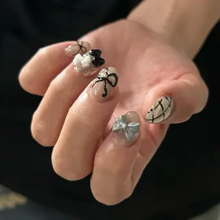 ネイル ayumi / Manonのネイルデザイン