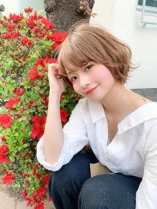 ショート カラー パーマ 大人かわいい💍🤍 ボブ/ショートボブのヘアスタイル