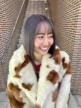 カラー green所属・ヤクシジ レンのヘアスタイル