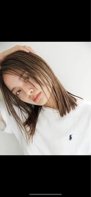 セミロング REVE所属・TAKU 美容師のヘアスタイル