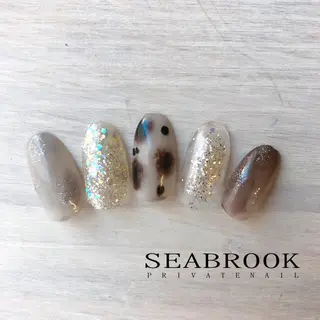 ネイル 鈴木 奈穂子のネイルデザイン