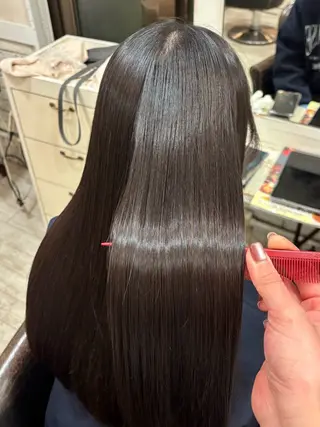 ロング little garden所属・little garden/樹里のヘアスタイル