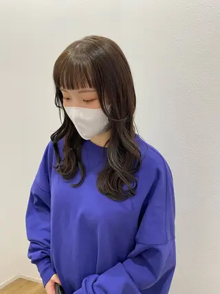 セミロング カラー 藤野 凪沙のヘアスタイル