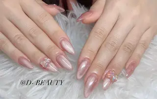 ネイル D-BEAUTY Nailsalonのネイルデザイン