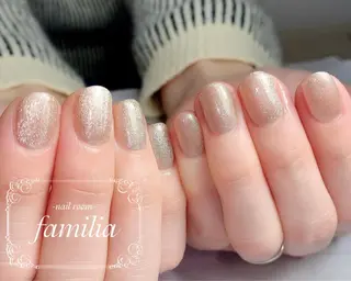 ネイル -nailroom- familiaのネイルデザイン