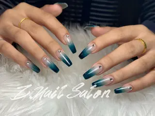 ネイル Z.Nail Salonのネイルデザイン