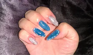 ネイル M Hのネイルデザイン