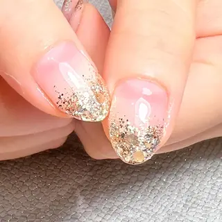 ネイル Mizuliネイル 眉毛メイクのサロンのネイルデザイン