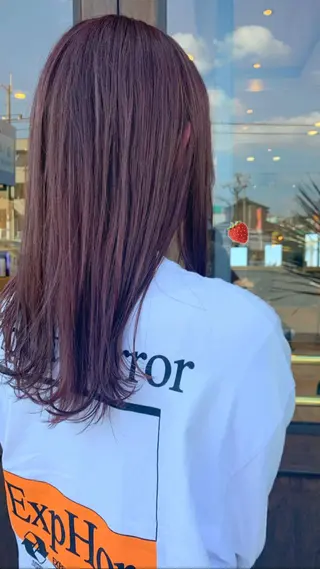 ミディアム カラー 吉原 由菜のヘアスタイル