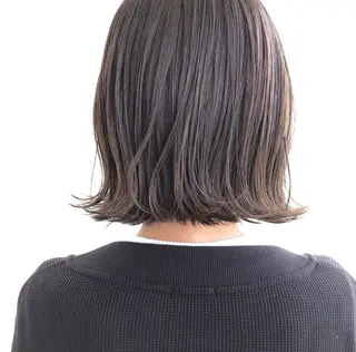 ショート カラー ワタベ ハヤト/ トップデザイナーのヘアスタイル