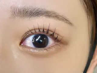 マツエク・マツパ Ravicils【ラヴィシル】所属・宮永あゆ まつげパーマ/美眉のマツエク・マツパデザイン