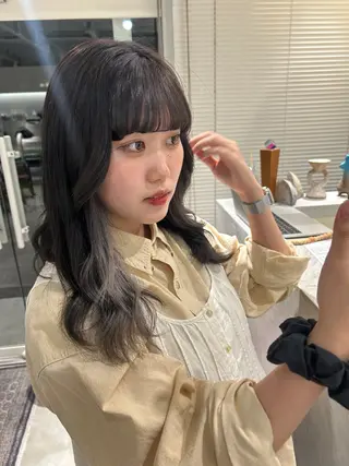 セミロング カラー 篠原 若奈のヘアスタイル