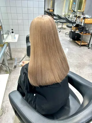 ロング カラー ヘアアレンジ トレンドモテカラー 🩷色落ちまで可愛くのヘアスタイル