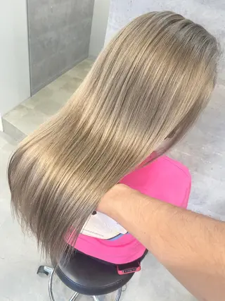 ロング カラー ヘアアレンジ ネイル マツエク・マツパ アイブロウ 井上 一平のヘアスタイル