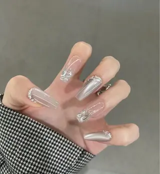 ネイル u1salon所属・ゆい ユイのネイルデザイン